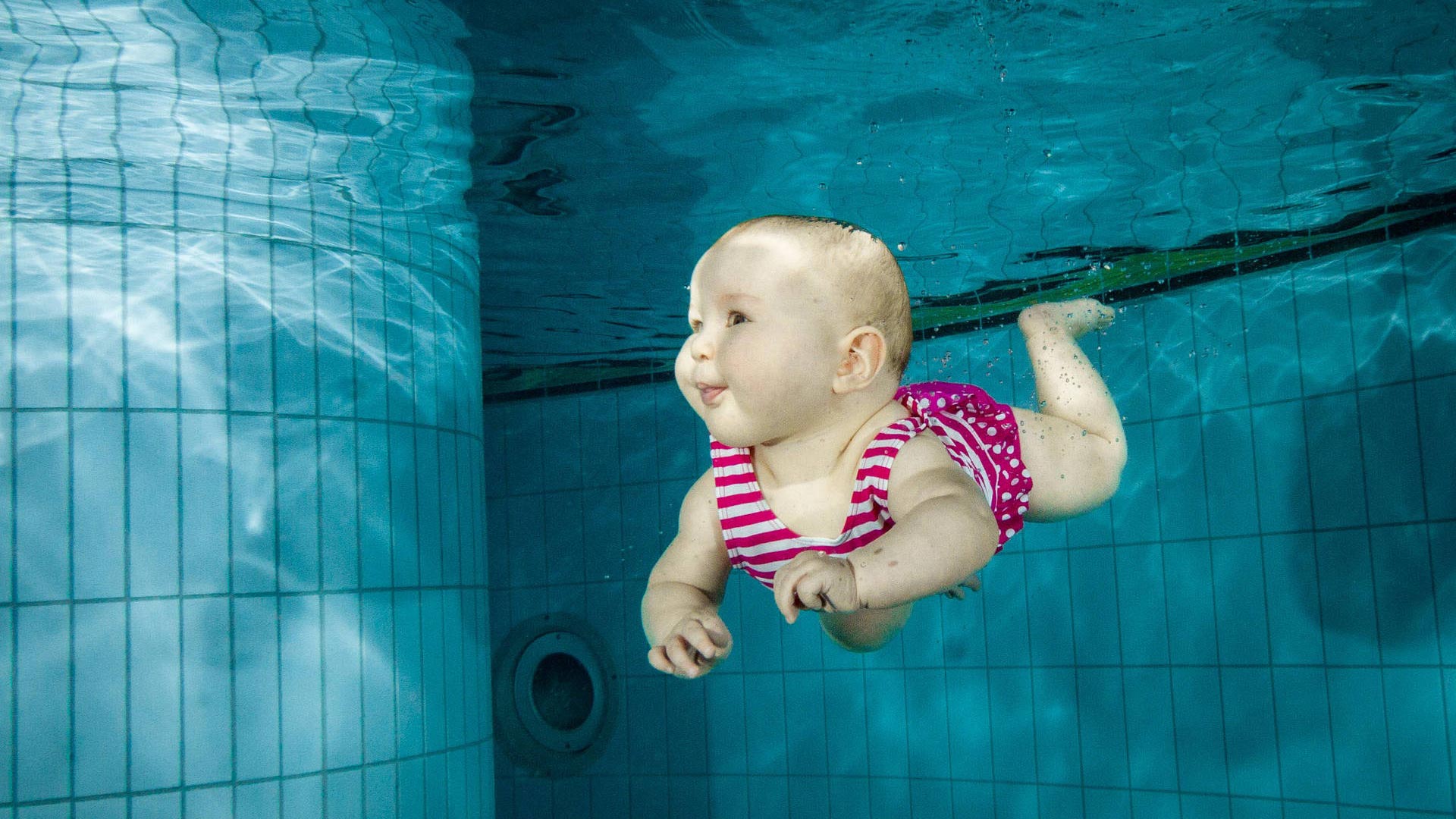 swim-and-smile-bebes-nageurs